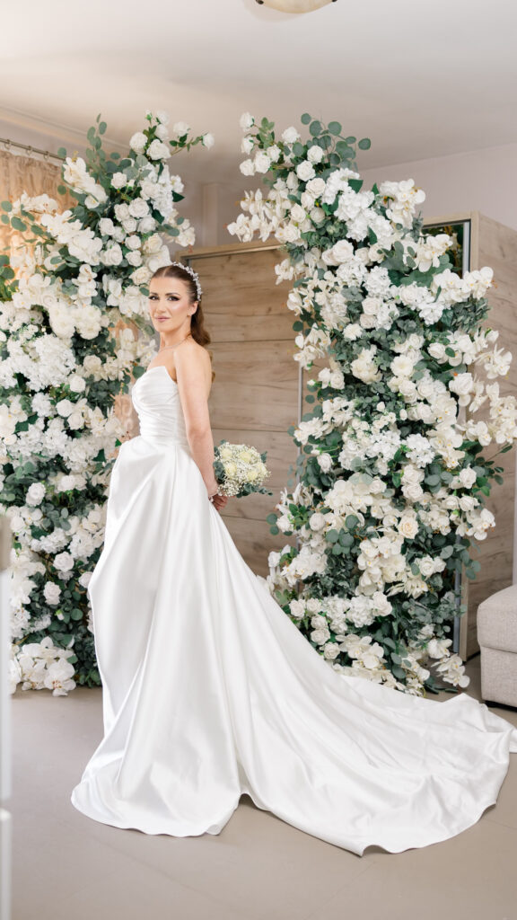 Photograph from the Aegean Dreams wedding editorial