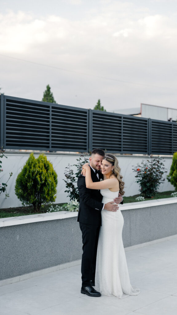 Свадбена фотографија: Светлина, љубов и вечност